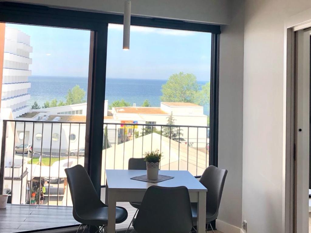 Apartamento Horyzont Widok Miedzyzdroje Exterior foto